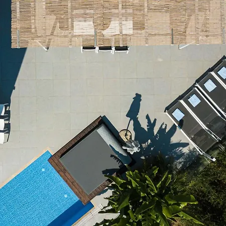 Chara Sensory Luxury With Heated Pool & Gym, By Thinkvilla Pánormos